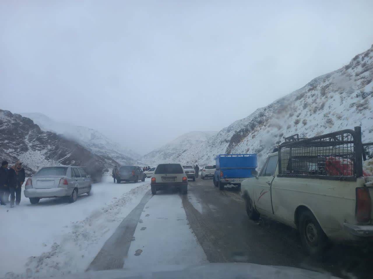 ترددی روان در محور شهداد ـ کرمان فیلم + عکس ترددی روان در محور شهداد ـ کرمان فیلم + عکس