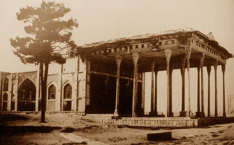 کاخ آیینه&zwnj;خانه