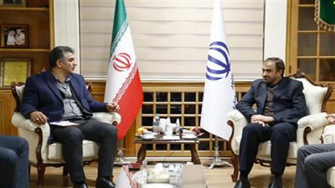 باید از خام‌فروشی محصولات تولیدی استان جلوگیری کنیم