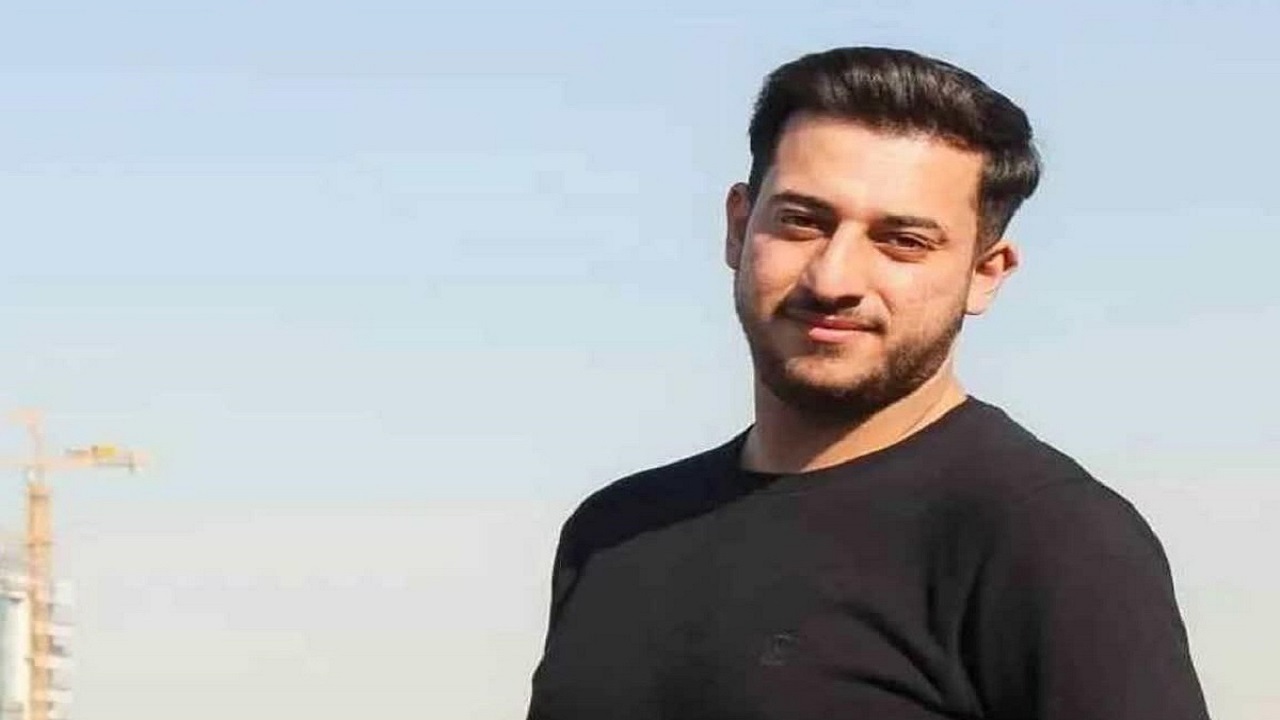 دیدار قاضی‌زاده هاشمی با خانواده شهید امنیت دانیال رضازاده