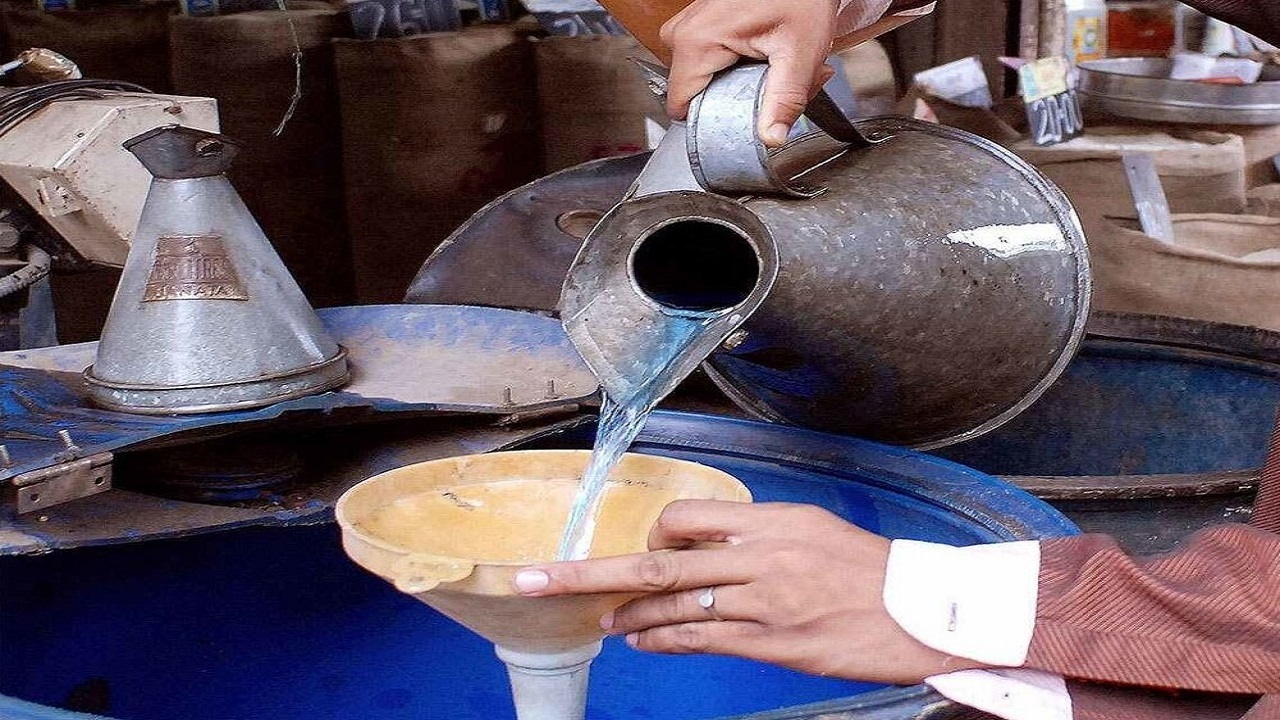 تامین سهمیه نفت سفید در استان سمنان