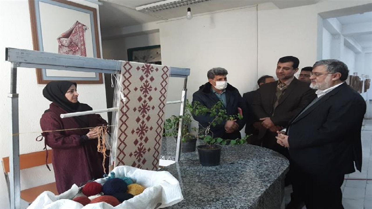 پرداخت تسهیلات بانکی ارزان به فعالان صنایع دستی