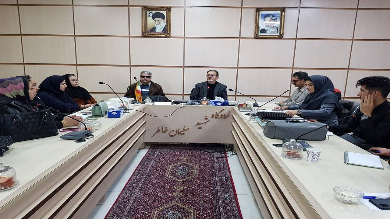 رمز ماندگاری تعلیم تربیت توجه به معلم است