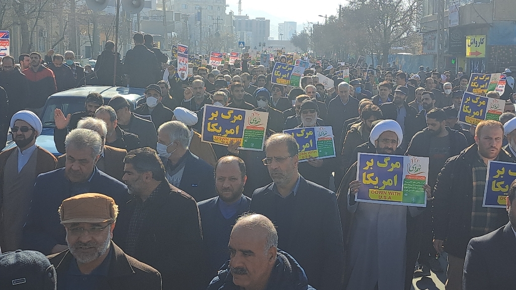 حضور گسترده مردم استان مرکزی در راهپیمایی ۹دی ۱۴۰۱ + عکس و فیلم