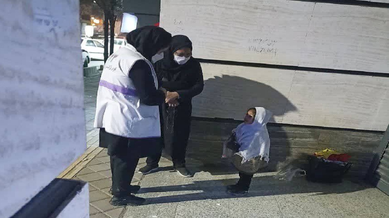دختر ۴ساله ای که برای گدایی واگذار شده بود