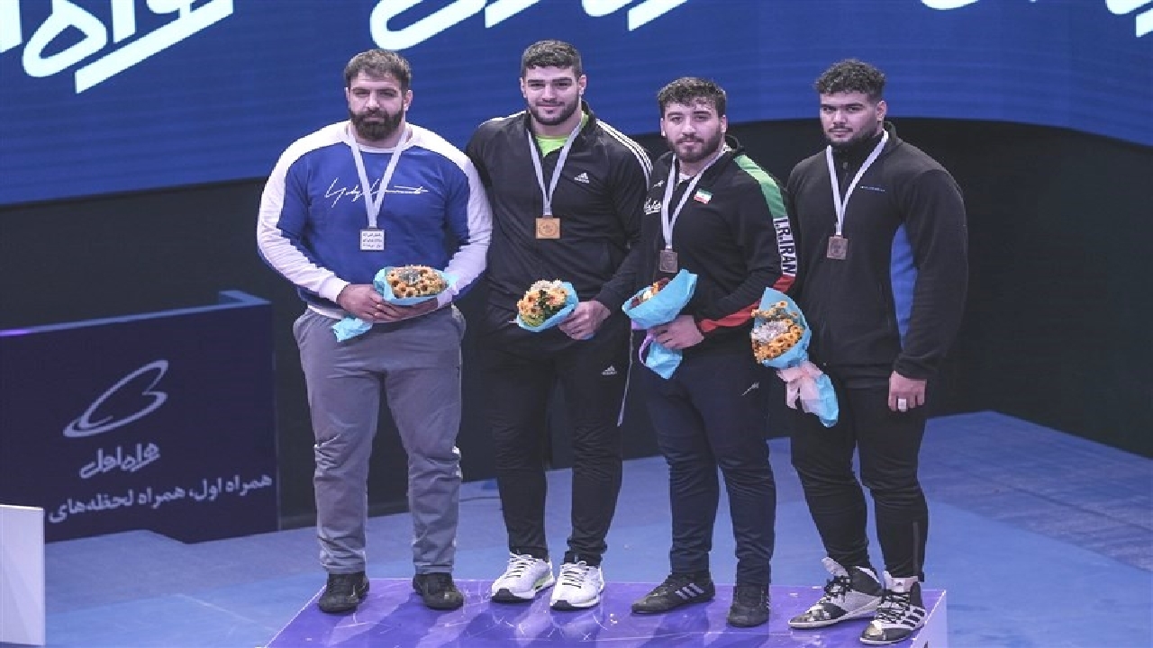 کسب مدال طلای کشتی گیر گیلانی