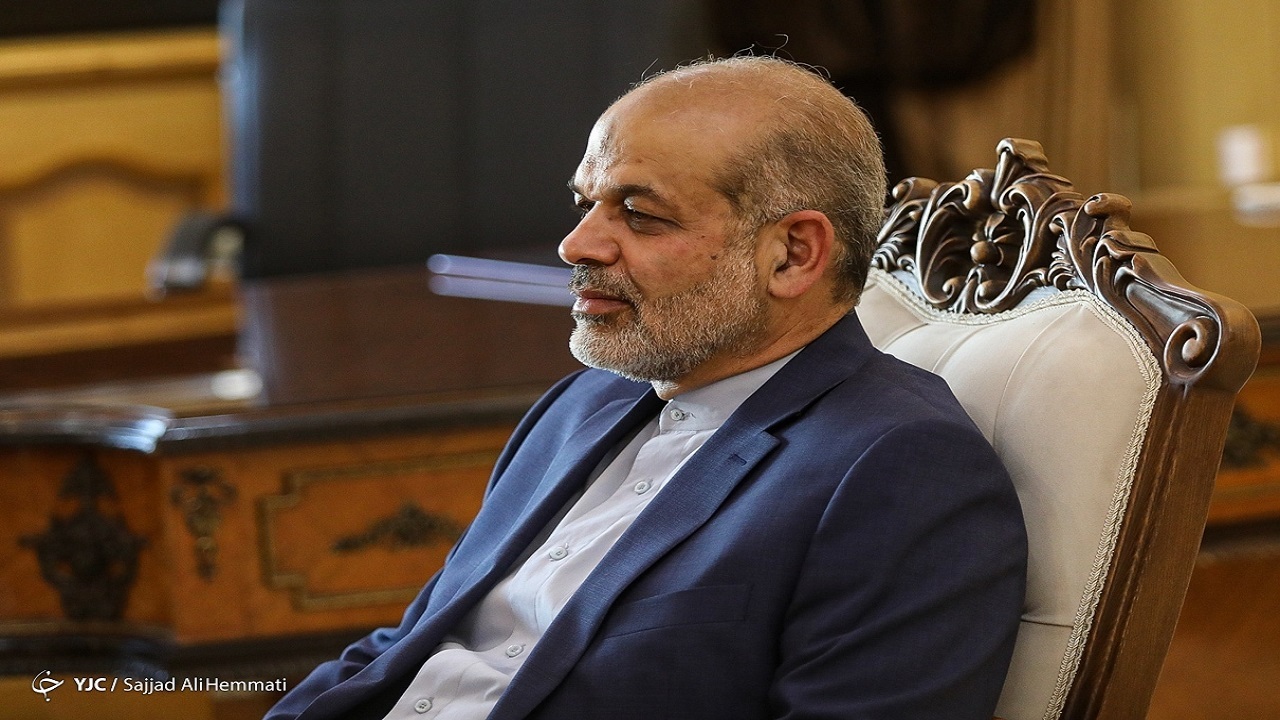 هشدار وزیر کشور به اتحادیه اروپا