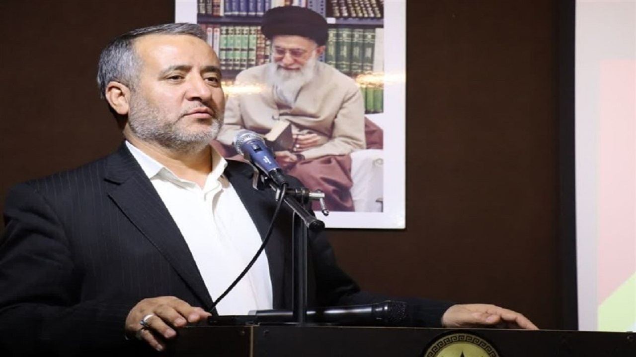 توجه به آموزش و پرورش بسیاری از آسیب‌ها را رفع می‌کند