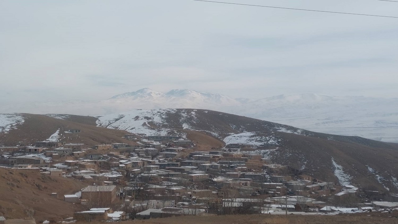 تصاویر زمستانی روستای خلفیان را به تماشا بنشینید