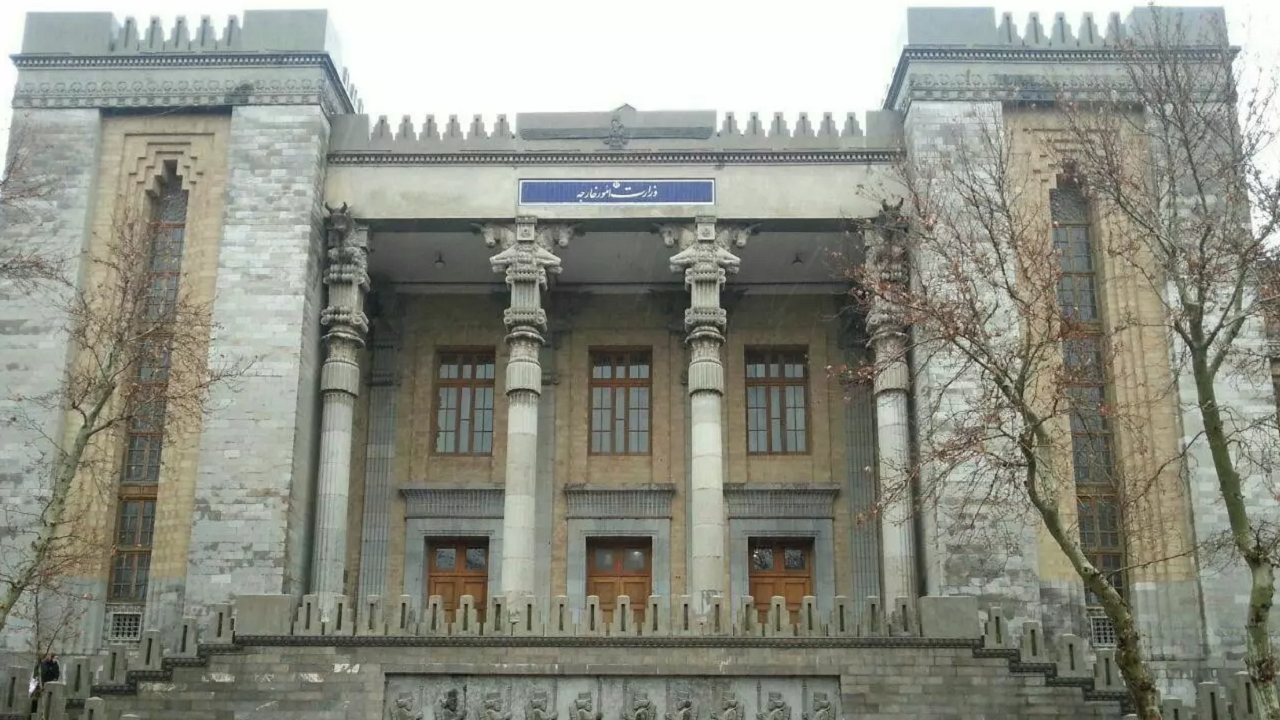 کاردار اوکراین به وزارت امورخارجه احضار شد