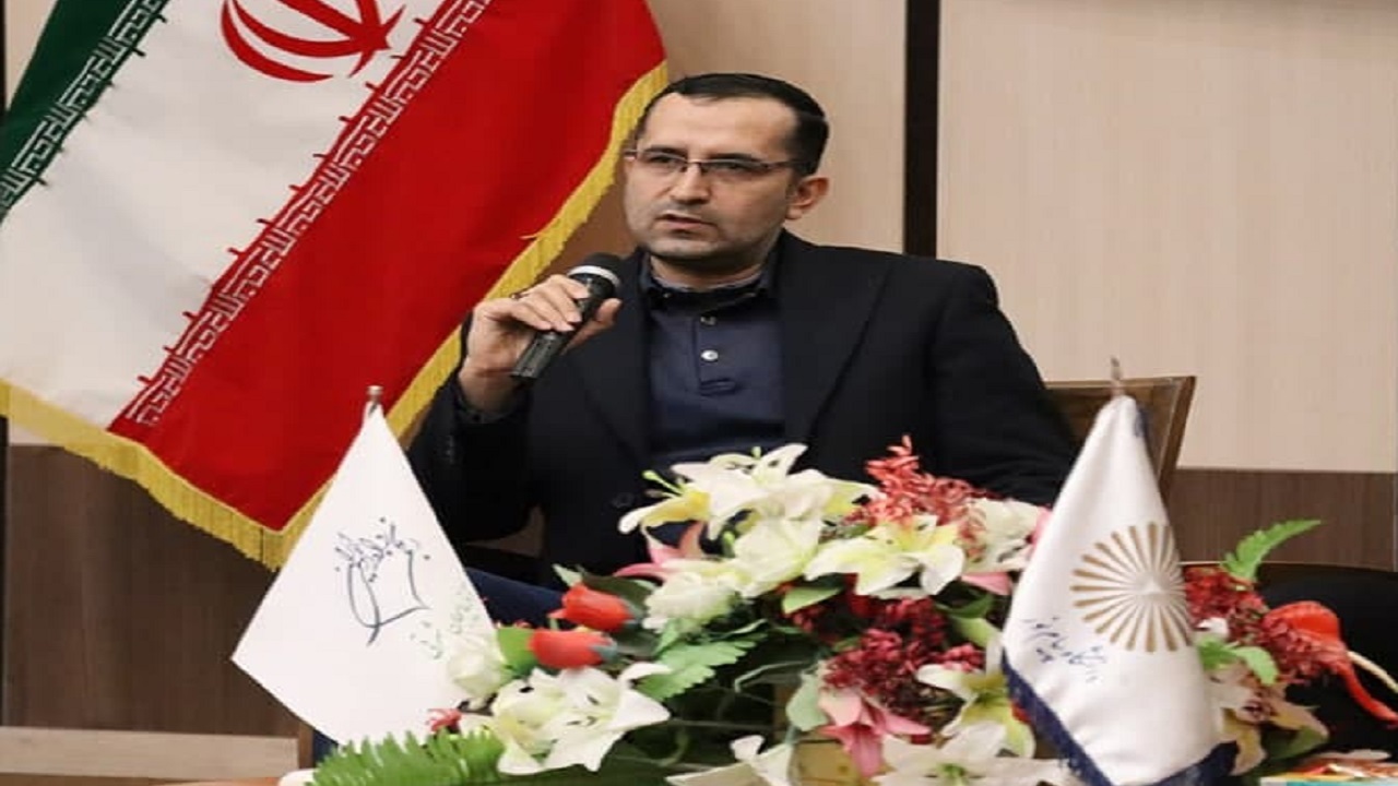 رسالت یک روابط عمومی و بنگاه خبری میزان تقید آن به اصول حرفه ای است