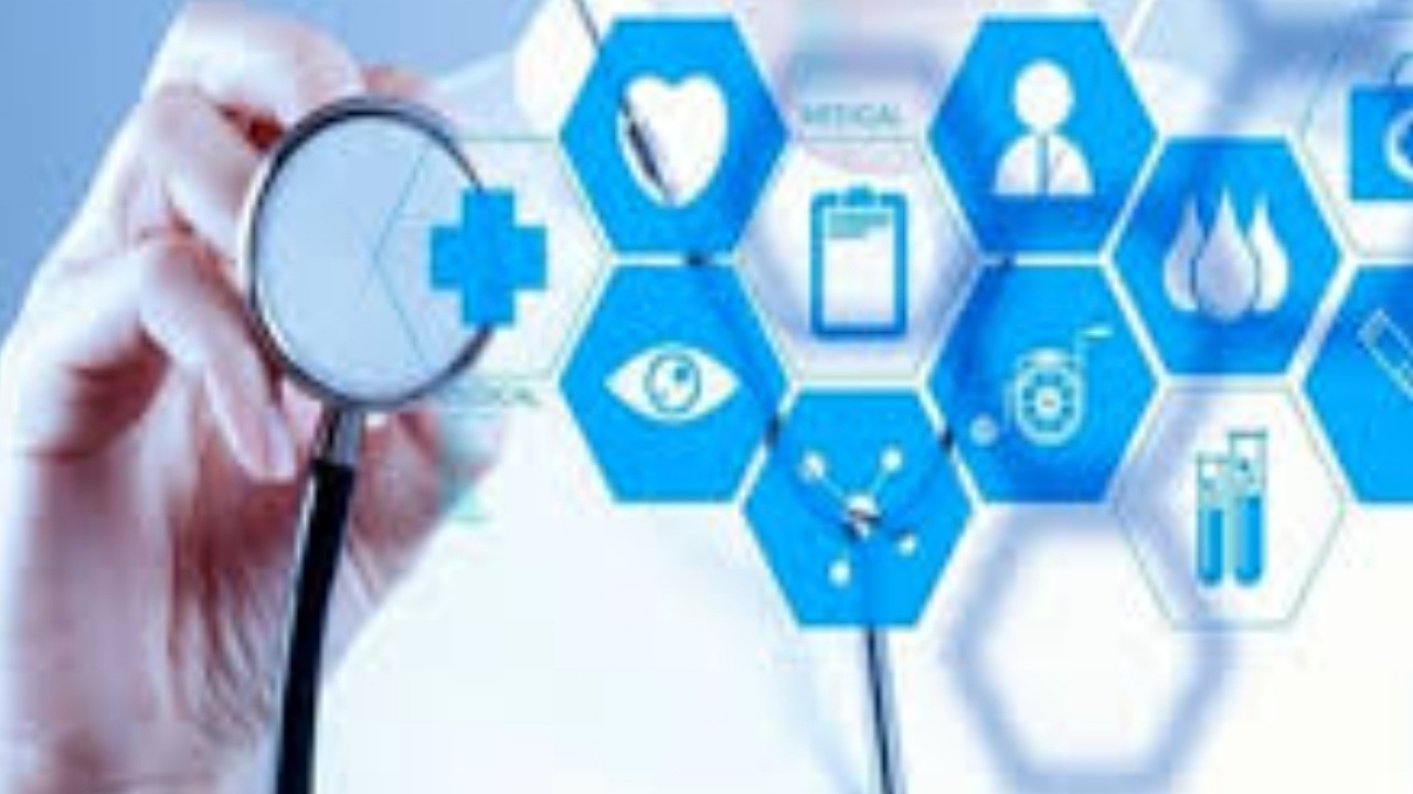 تاکید بر جامع نگری و پاسخگویی در حوزه سلامت