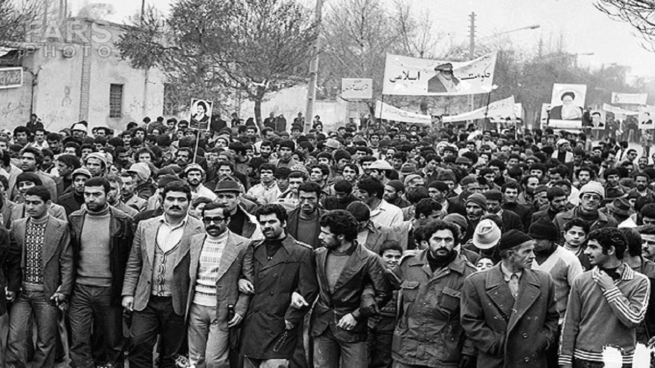 پیروزی انقلاب اسلامی