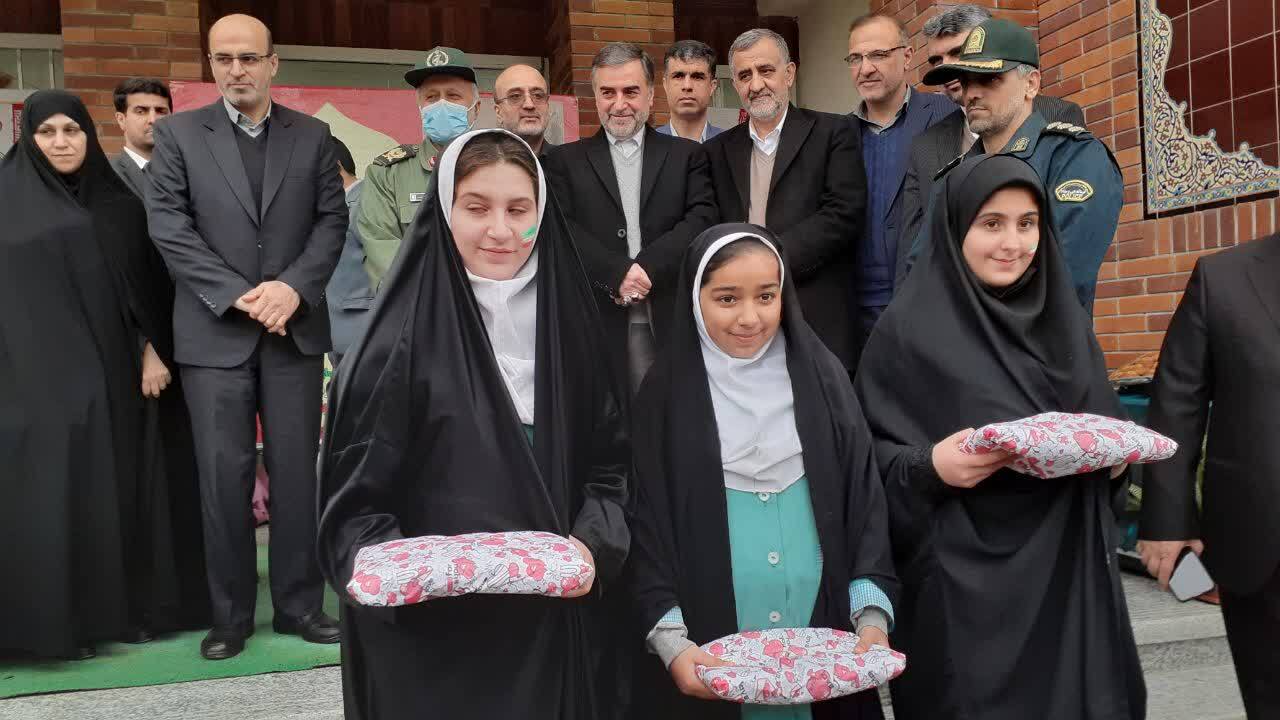 نواخته شدن زنگ انقلاب در مدارس مازندران