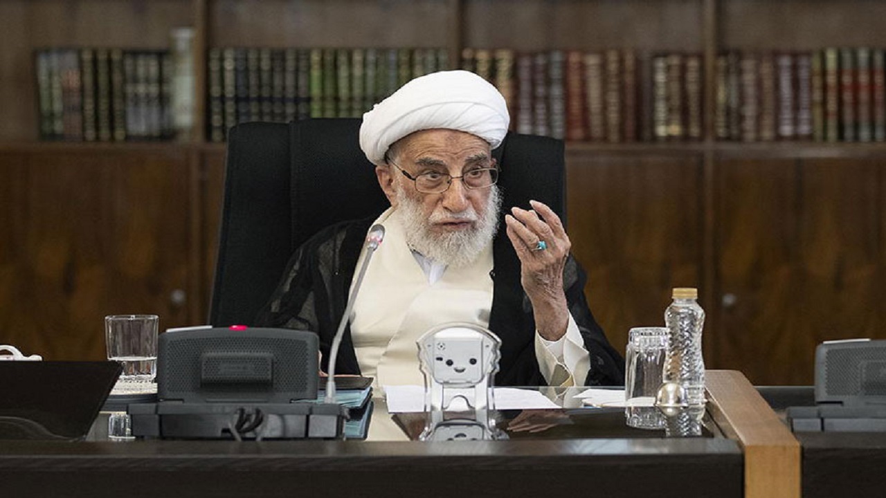 دهه فجر فرصت تعمیق وحدت برای سربلندی ایران است