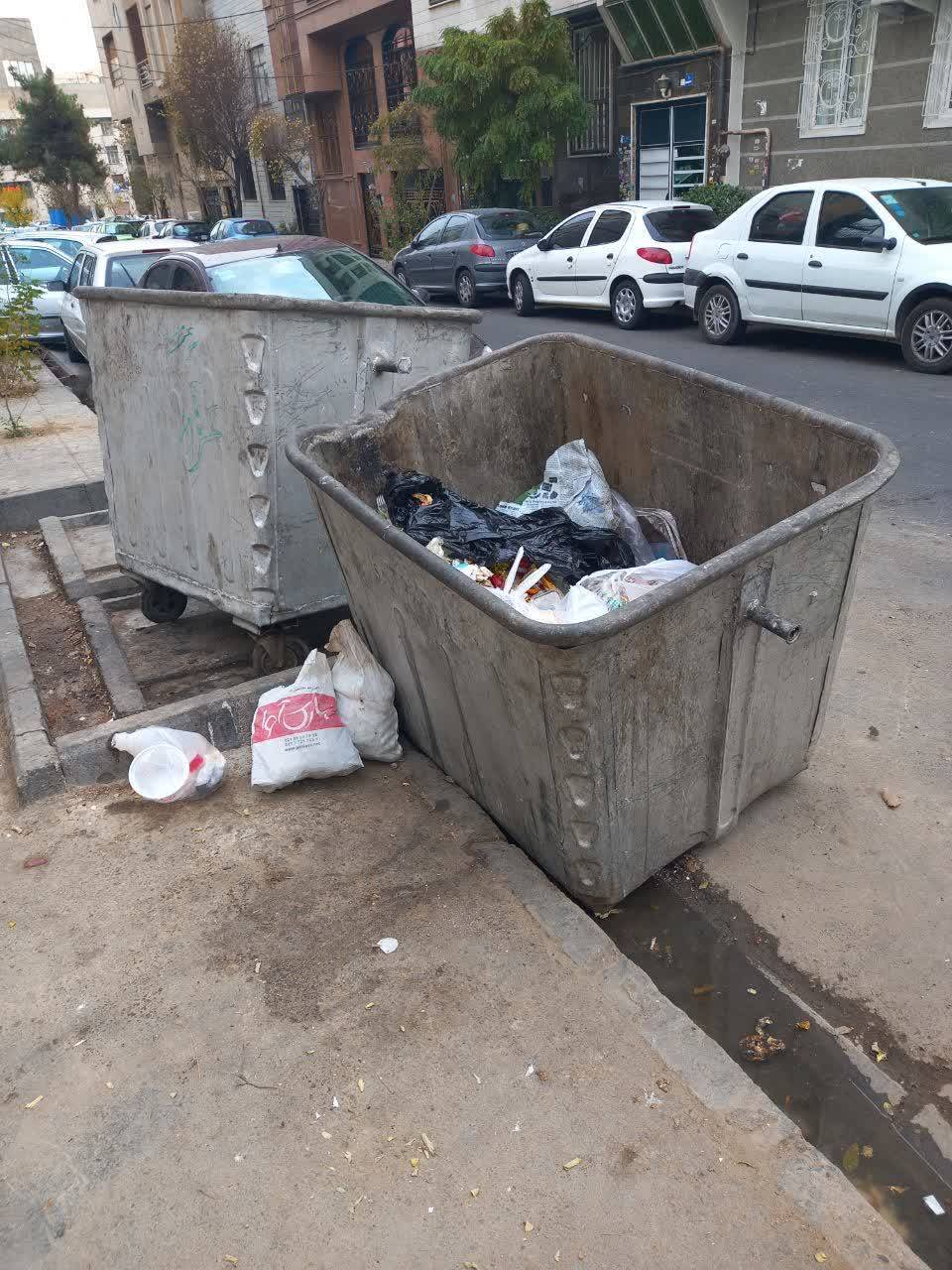 معتادان