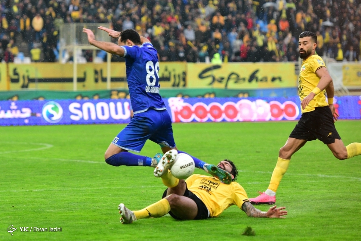 لیگ برتر فوتبال / پرسپولیس ۰ - ۰ آلومینیوم اراک
