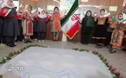 برگزاری برنامه&zwnj;های مختلف فرهنگی به همت دانش اموزان یزدی+عکس و فیلم