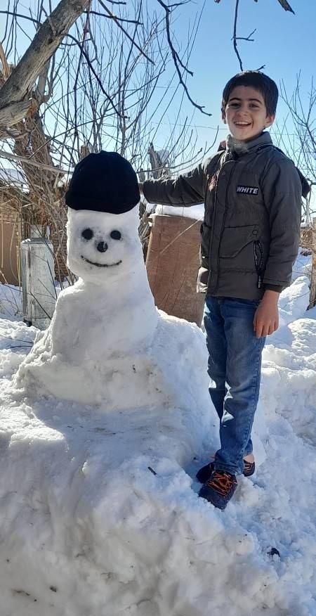 شادی کودکان از بارش برف