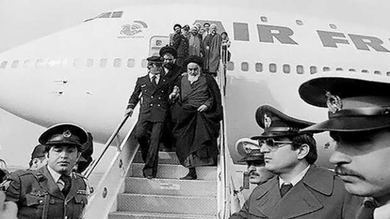 تفاوت رژیم پهلوی با جمهوری اسلامی