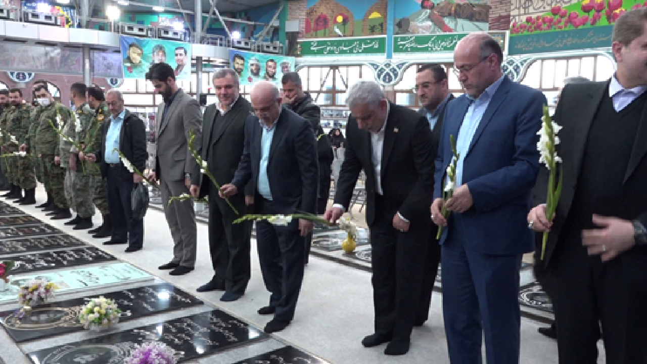 تجلیل از پدران آسمانی در رشت