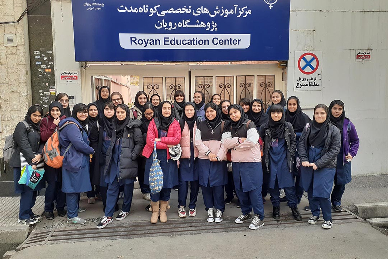 نام نویسی دانش آموزان اصفهانی برای بازدید از رویان