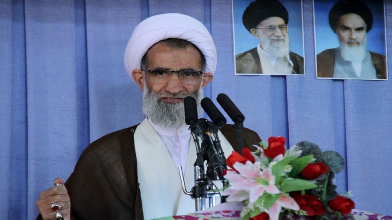 روز به روز انقلاب اسلامی قوی‌تر و دشمنان آن ضعیف‌تر می‌شوند