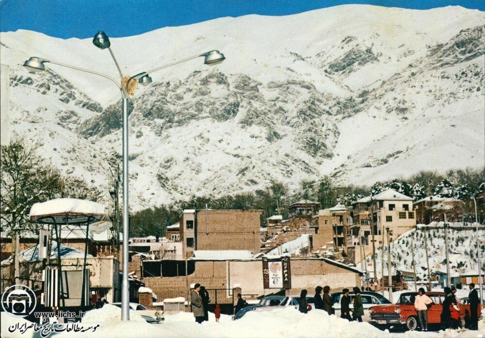 تصاویر جالب از خیابان&zwnj;های برفی تهران در دهه ۵۰