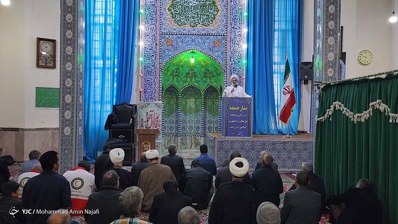 انقلاب اسلامی ایران، مسیر تاریخ را تغییر داد