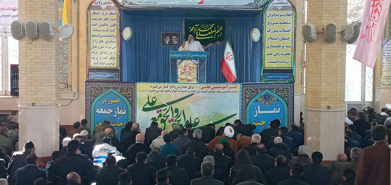 انقلاب اسلامی متوقف نمی‌شود/ آینده جمهوری اسلامی روشن است