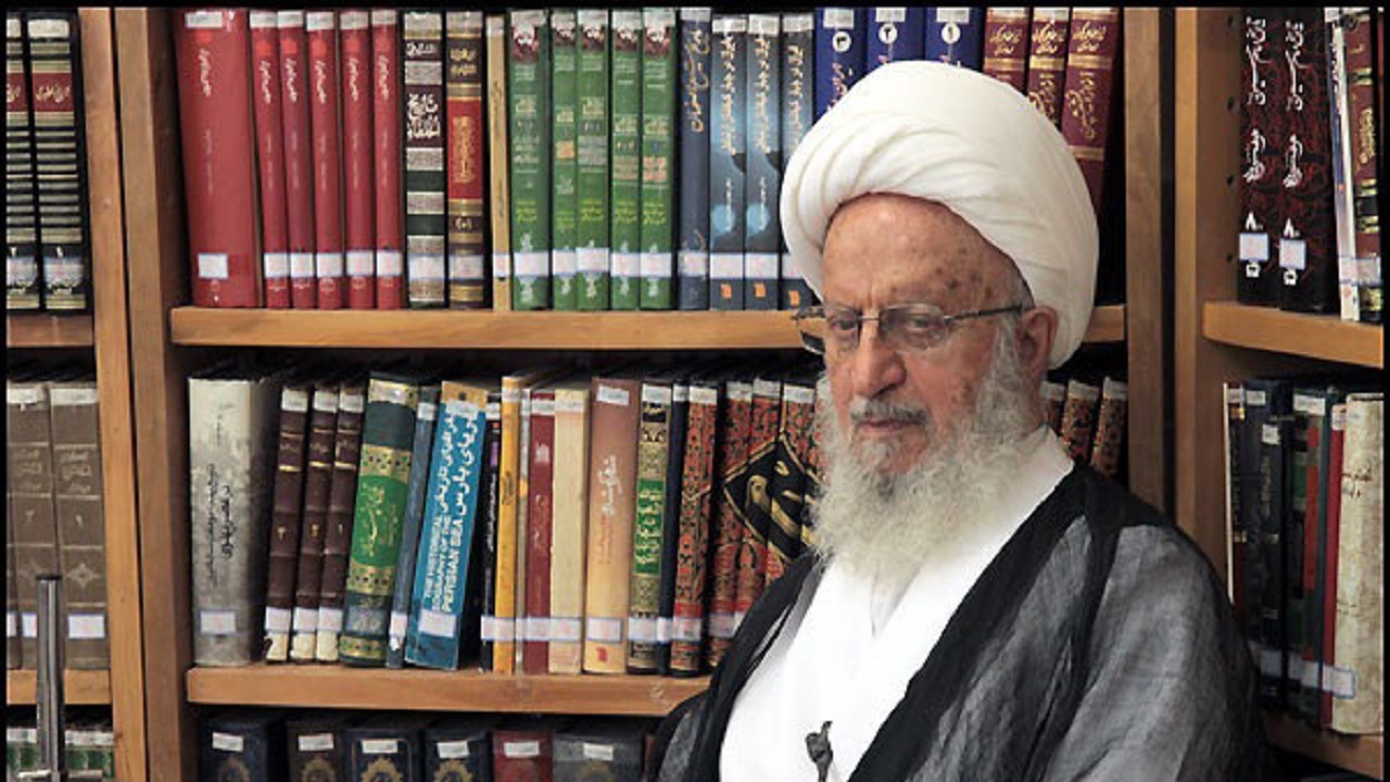 پیام آیت الله مکارم شیرازی به بیست و چهارمین همایش کتاب سال حوزه