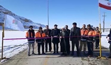 بهره‌برداری و کلنگ‌زنی طرح‌های دهه فجر در شهرستان درگزین