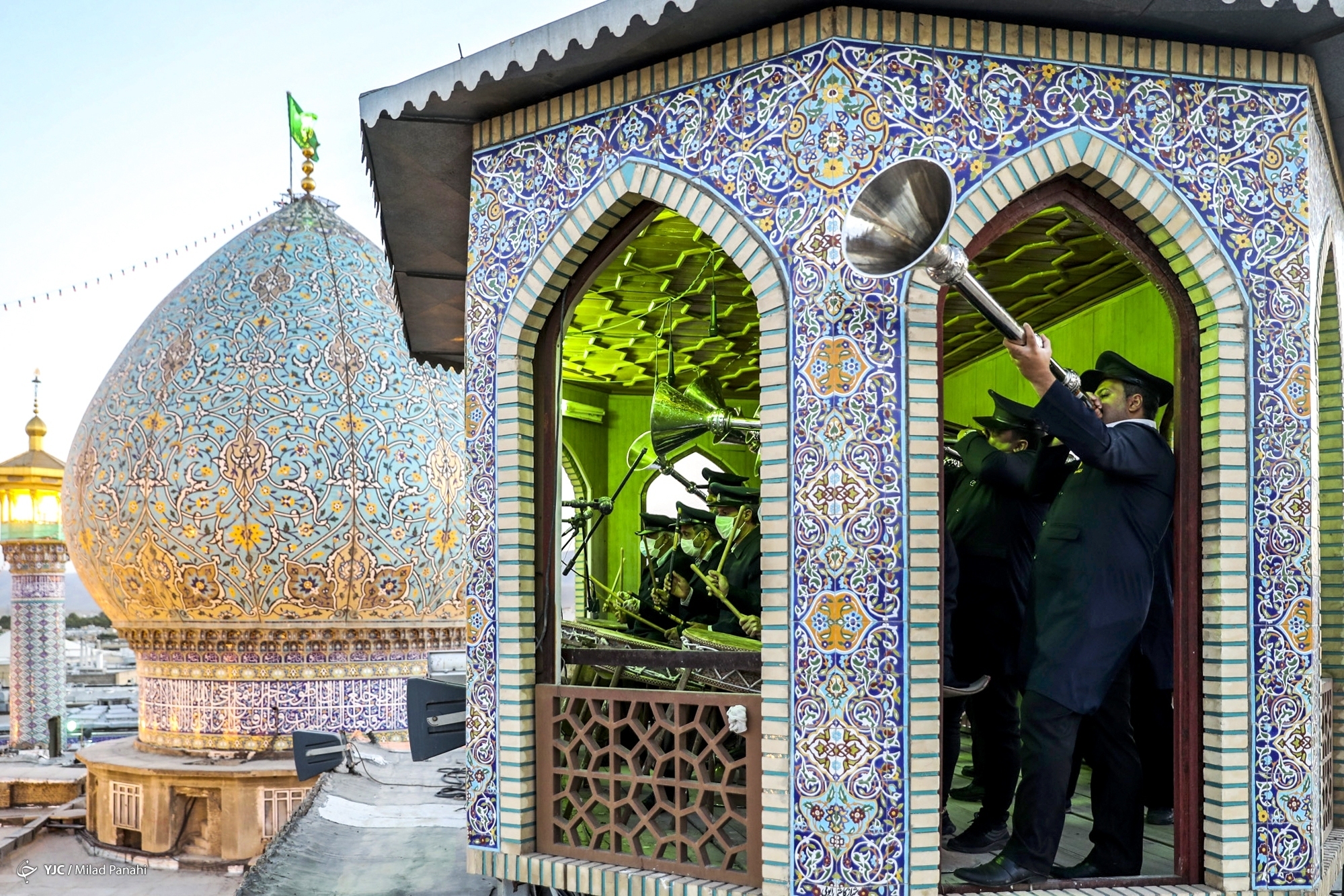سومین حرم اهل بیت (ع) غرق در سرور مولود کعبه حضرت علی (ع)