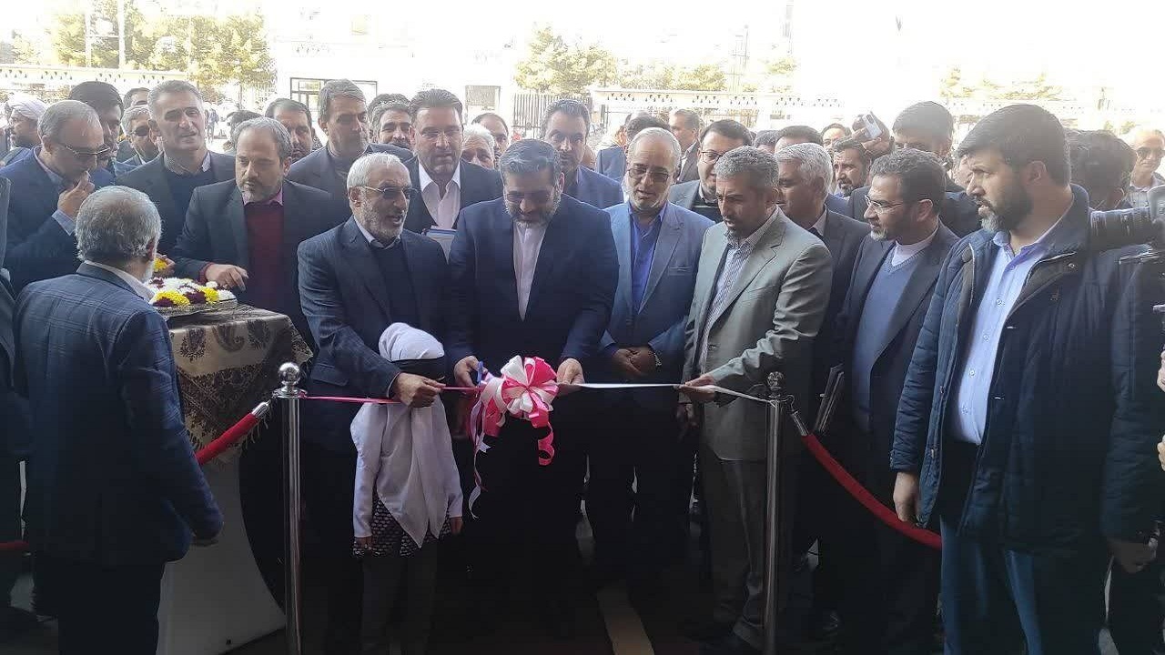 تالار مرکزی کرمان با همت وزیر ارشاد افتتاح شد