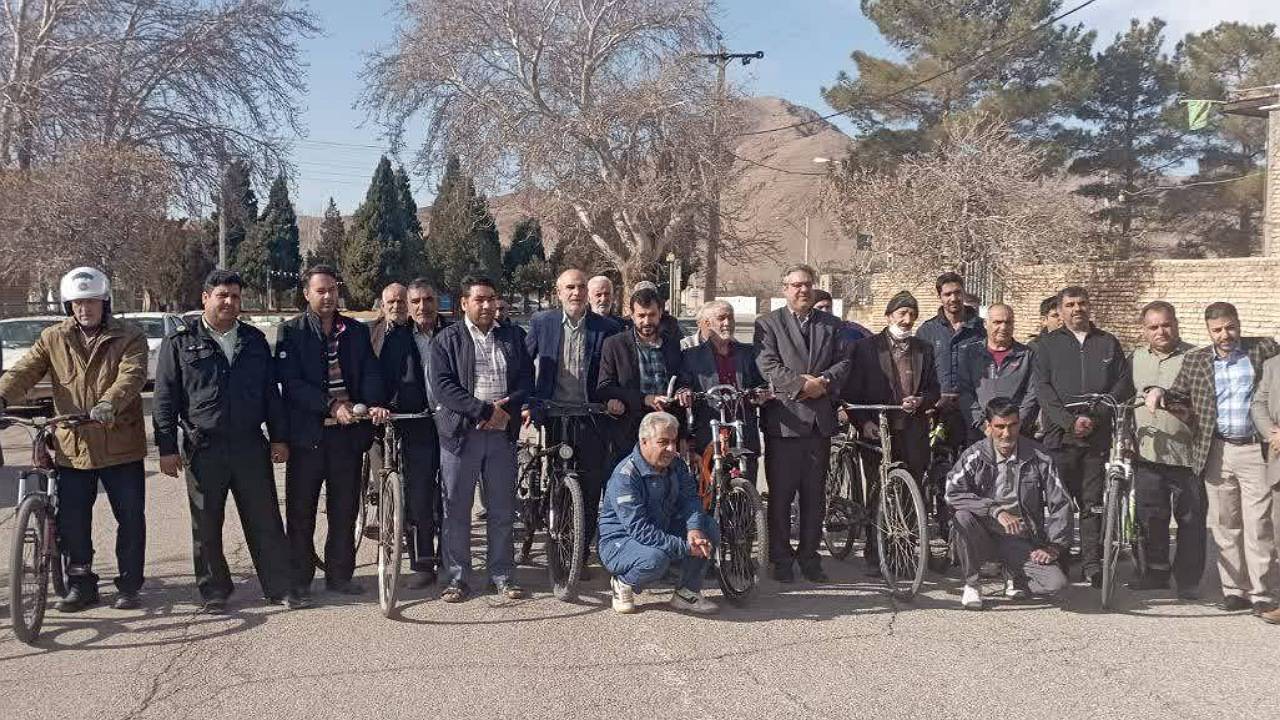 برگزاری همایش دوچرخه سواری پدربزرگ‌ها در کوهبنان