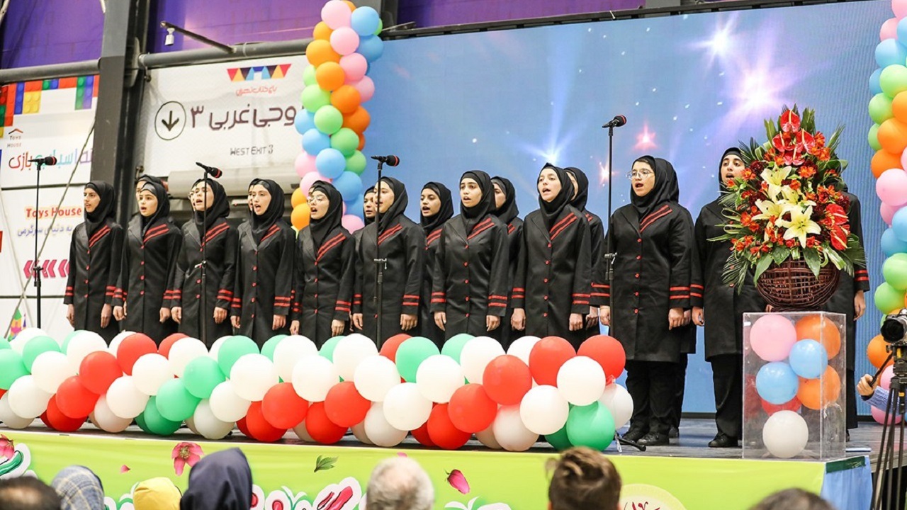 جشن ولادت حضرت علی (ع) در باغ کتاب برگزار شد