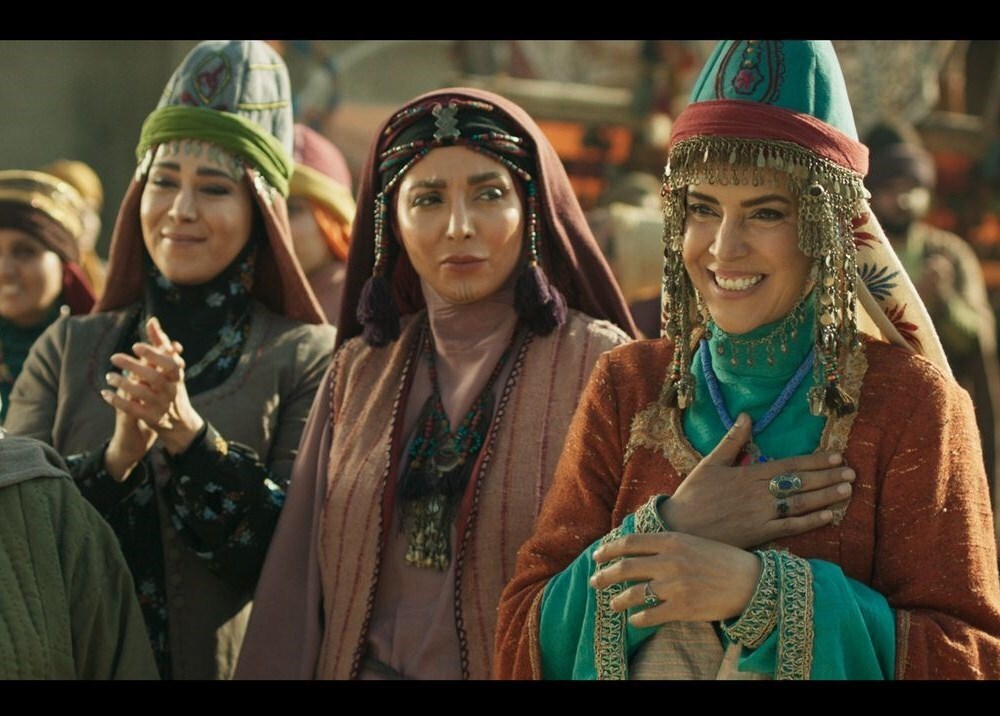 به بهانه حضور &laquo;سرهنگ ثریا&raquo; اولین فیلم بلند لیلی عاج در جشنواره فجر