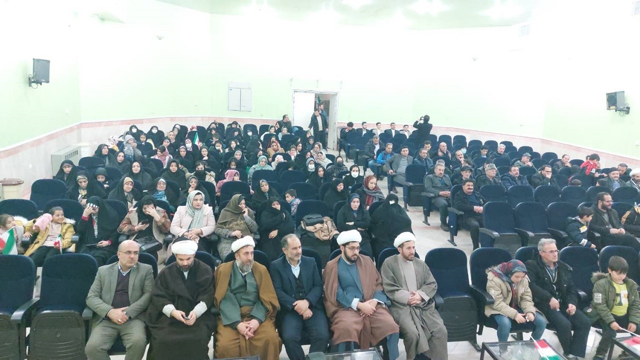 مراسم جشن شکرگزاری در اهر به مناسبت میلاد حضرت علی (ع) + تصاویر