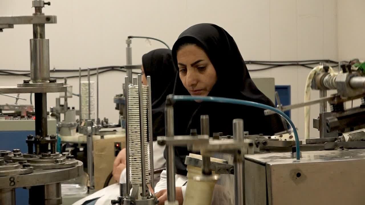 بانوان کارآفرین بافقی خوش درخشیدند/ اعطای بیش از ۱۵ میلیارد ریال تسهیلات به کارآفرینان بافقی