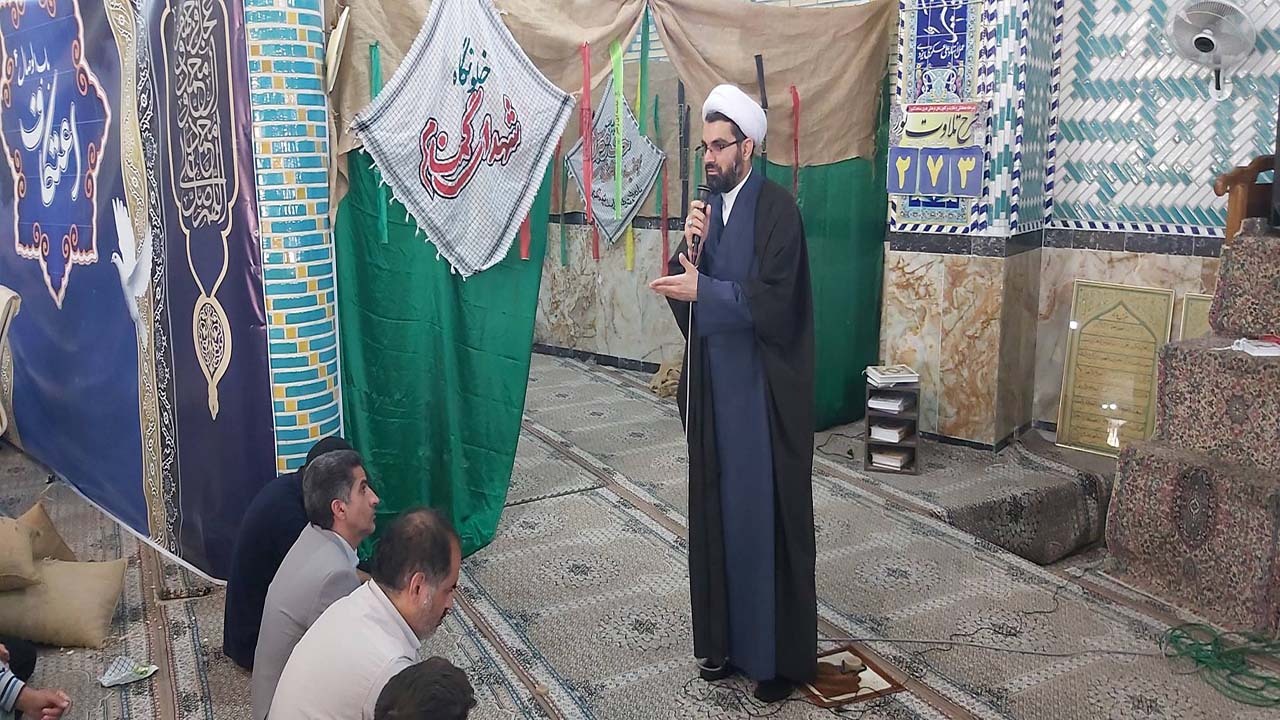 شرکت بیش از ۱۲۰۰ نفر در مراسم اعتکاف شهرستان انار