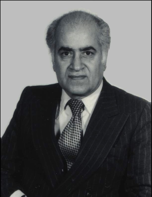 یگانه