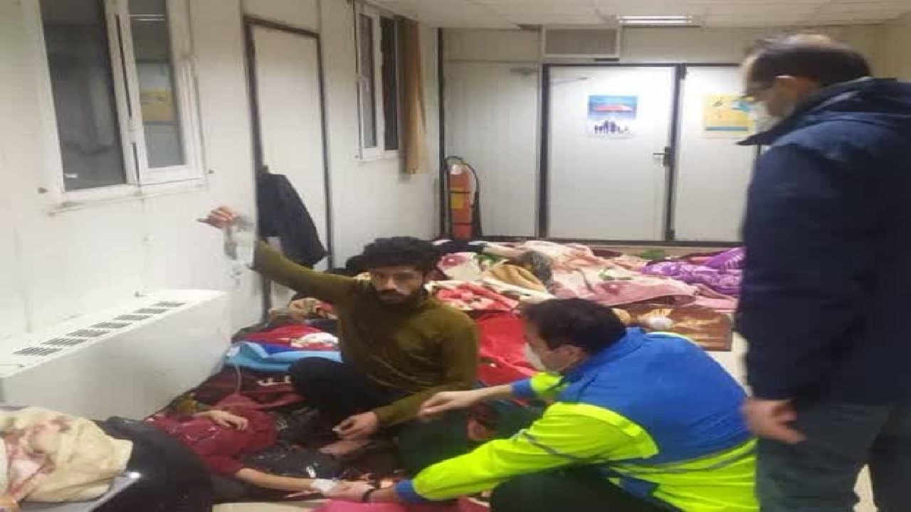 ۳۰ تبعه سوری گرفتار در برف و سرما نجات یافتند