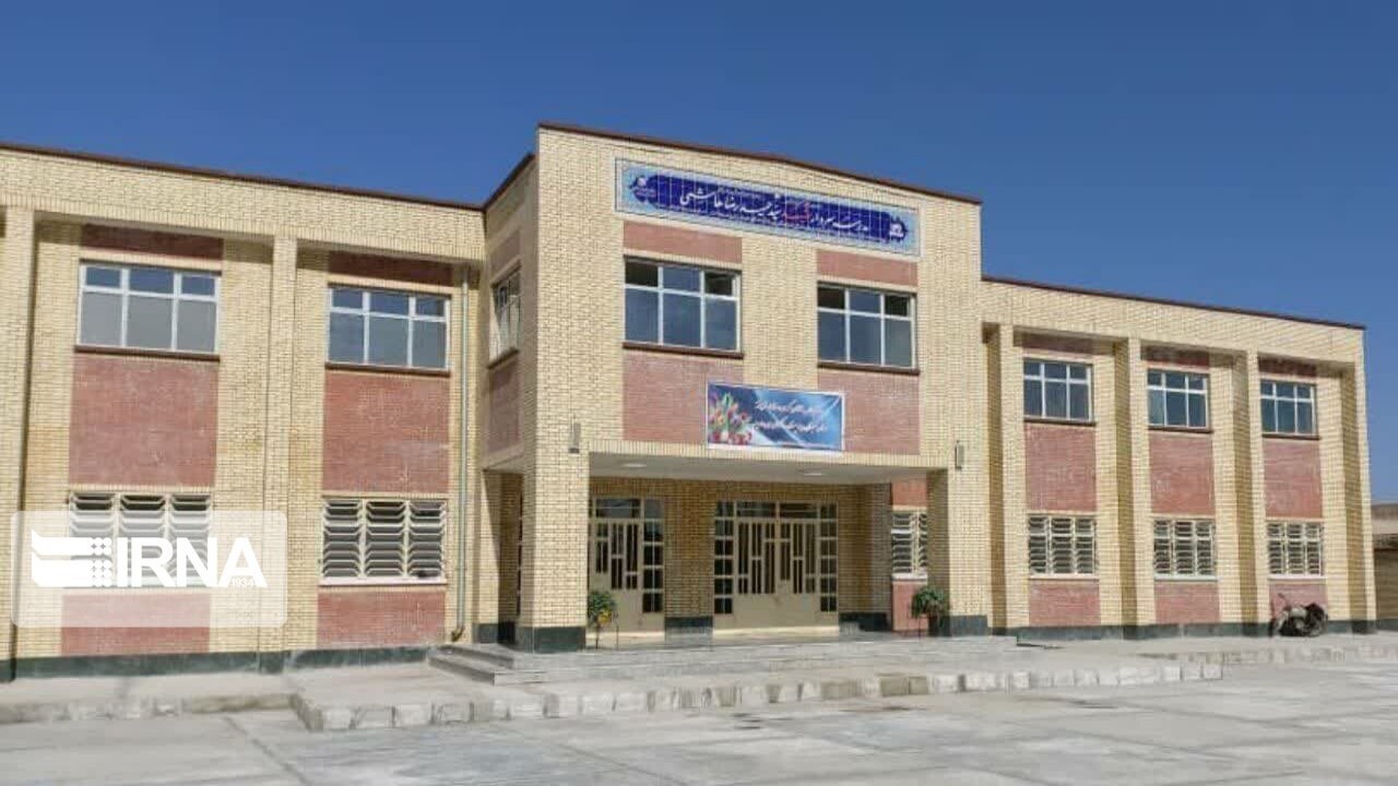 افتتاح مدرسه خیرساز برای اتباع خارجی