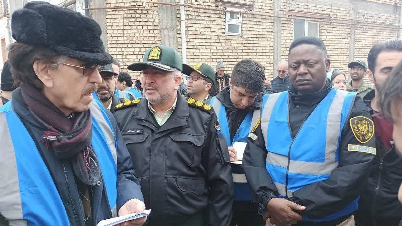 بازدید رئیس دفتر امور سازمان ملل از مناطق زلزله زده خوی + فیلم و عکس