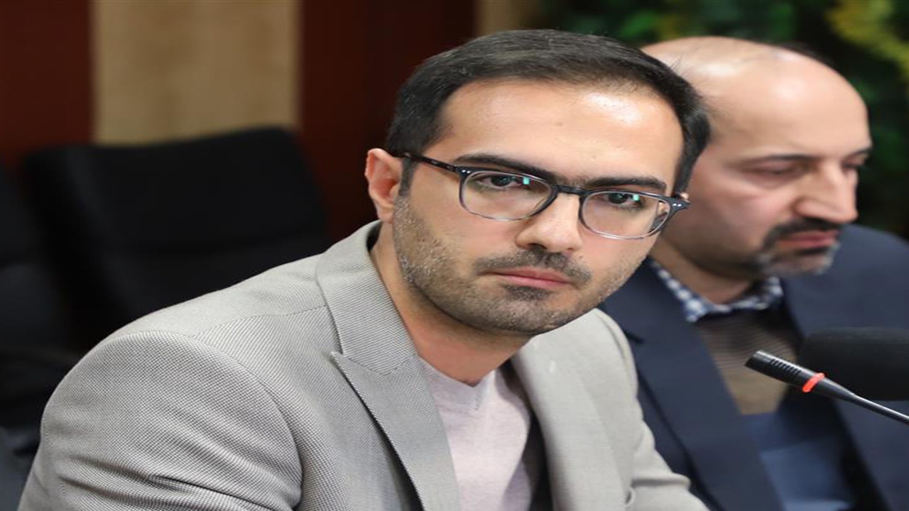 برنامه ریزی برای افزایش فعالانه کرسی های آزاداندیشی دانشجویان/تلاش برای ساخت خوابگاه متاهلان با ظرفیت ۸۰ واحد