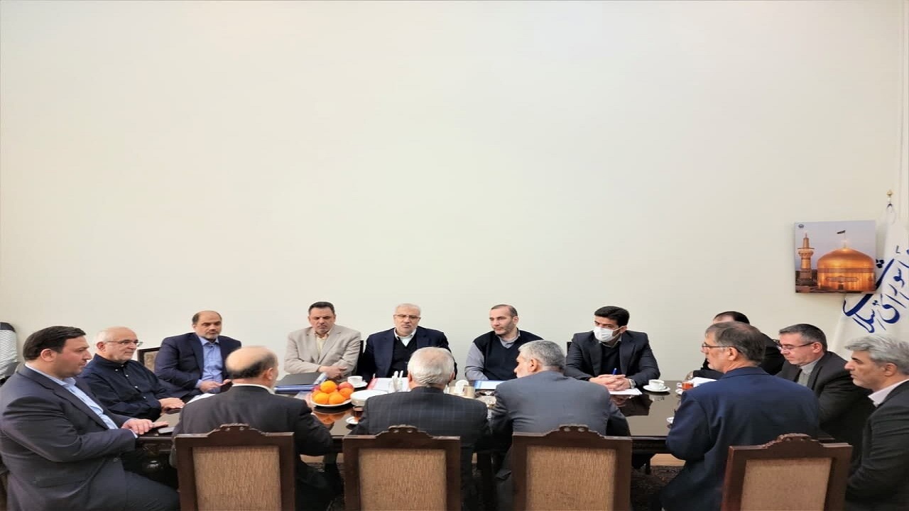 پیگیری طرح‌ها و مسائل کرمانشاه در حوزه وزارت نفت از جمله پتروپالایش آناهیتا