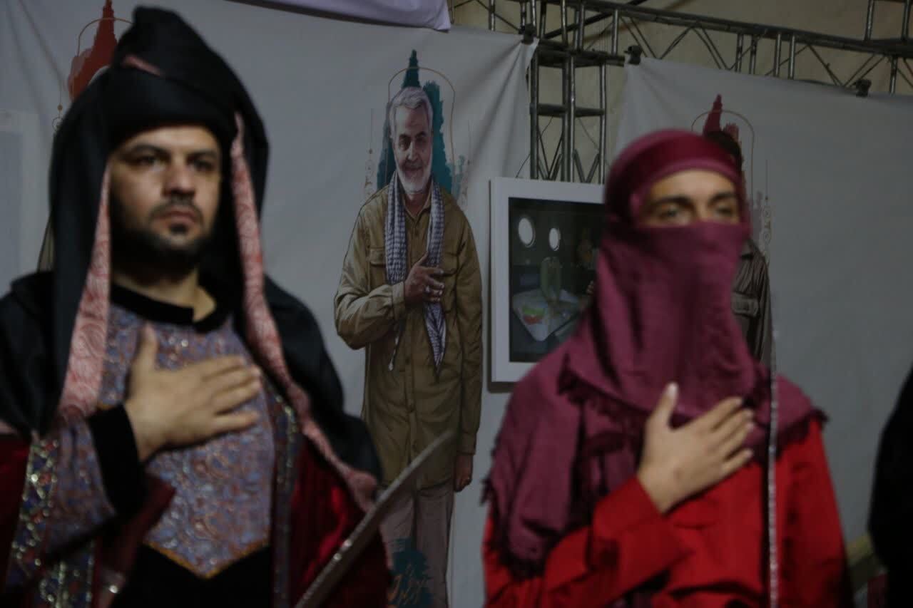 برگزاری آیین تعزیه خوانی در گلزار شهدای کرمان