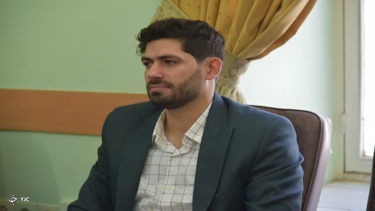 ارسال و توزیع ۱۲۰ تخته پتو به روستای در محاصره برف جیدراز کامفیروز