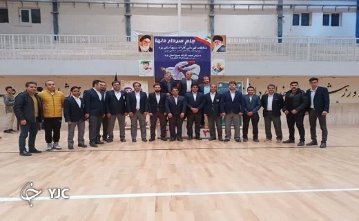 افتخارآفرینی کاراته کاران بسیجی تفت در مسابقات استانی