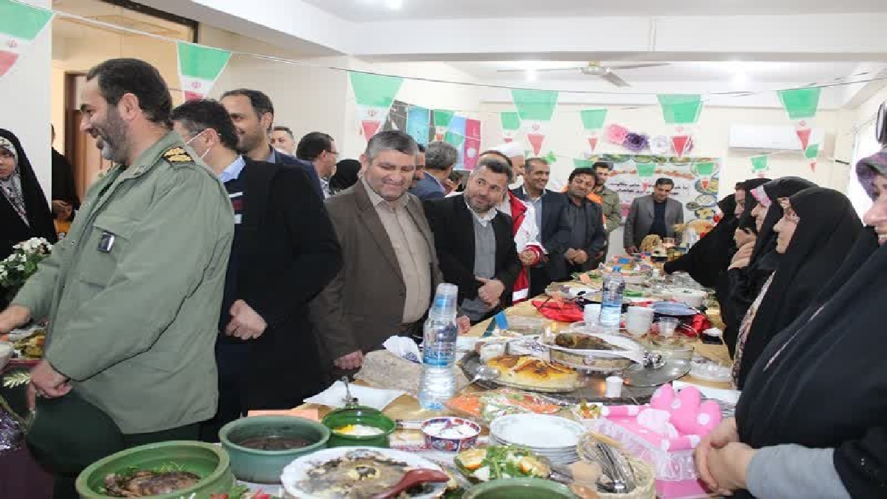 جشنواره غذای محلی در رضوانشهر